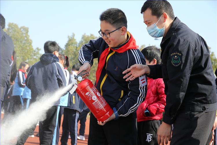 《责任担当 呵护生命》3.JPG