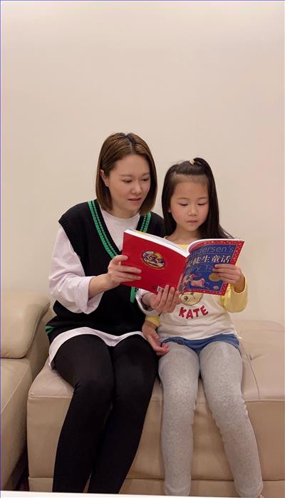 亲子照.jpg 亲子照.jpg