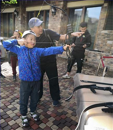 亲子照.jpg 亲子照.jpg