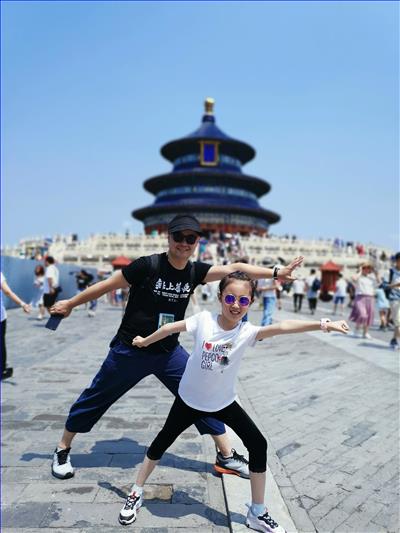 亲子照.jpg 亲子照.jpg