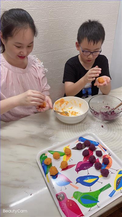 家长亲子劳动.jpg 家长亲子劳动.jpg