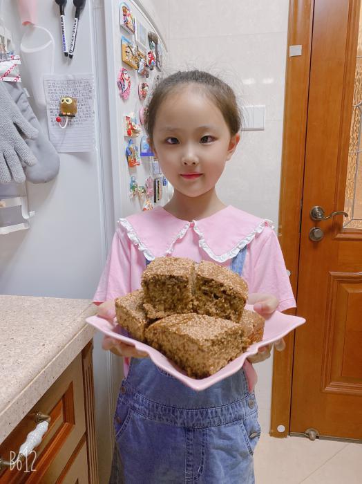 学生照片.jpg 学生照片.jpg