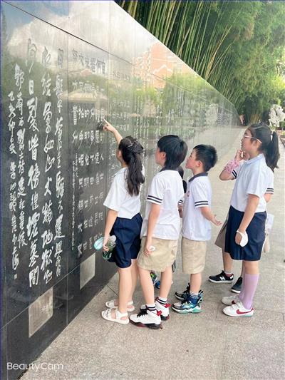 图2.jpg 图2.jpg