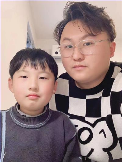 亲子照片.jpg 亲子照片.jpg