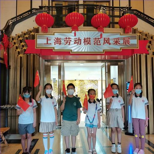 图1.jpg 图1.jpg