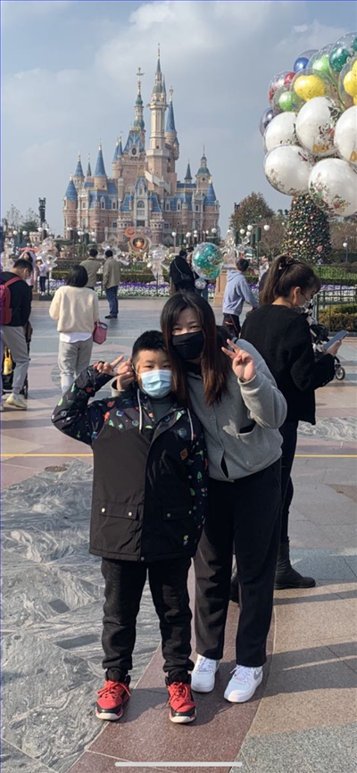 亲子合照.png 亲子合照.png