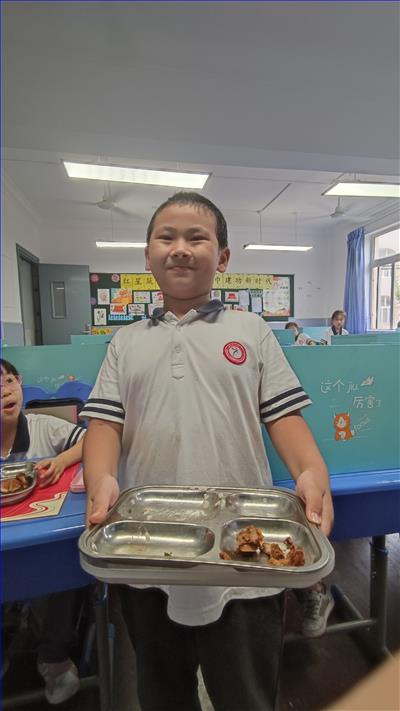 蓝村二3姚传驰.jpg 蓝村二3姚传驰.jpg