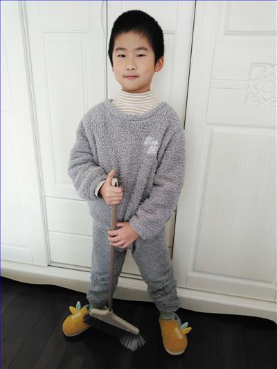 二1楼瑞瑜.jpg 二1楼瑞瑜.jpg