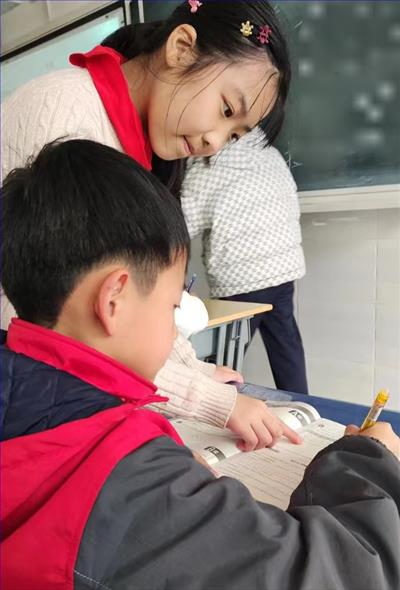 37:五1俞歆悦.jpg 37:五1俞歆悦.jpg