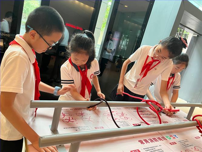 图7:有人偷看绳法.jpg